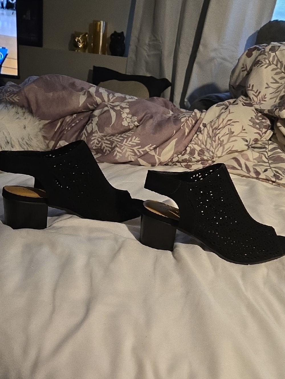Cityclassified Black Perforated Slingback Block Heel Sandals New No Tags
